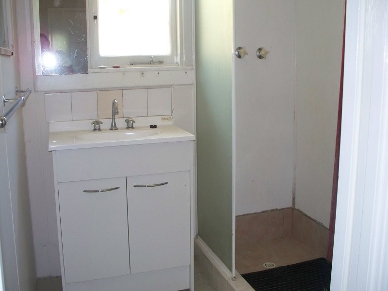 18A Littlemore Road, Orelia WA 6167