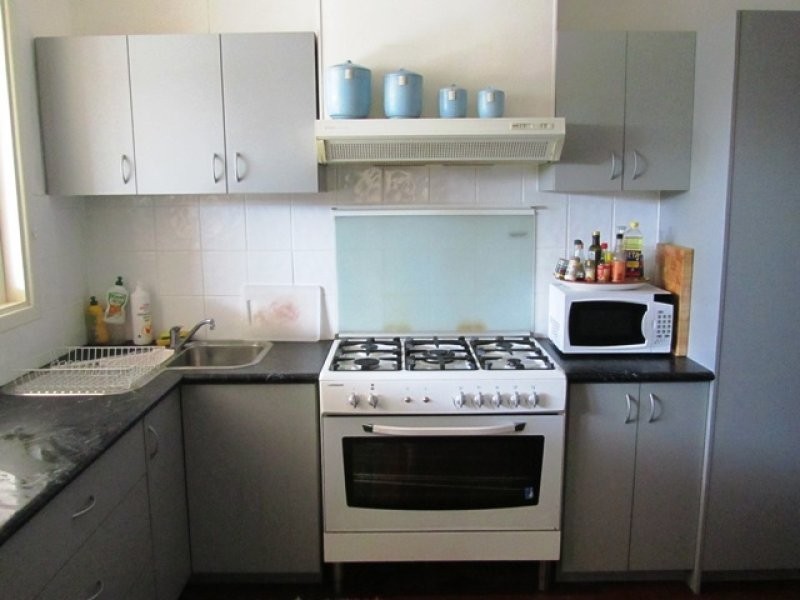 5 Inglis Court, Medina WA 6167