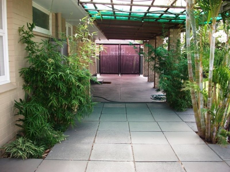 22 Clark Way, Orelia WA 6167