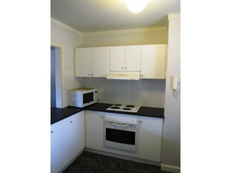 13/13 Dowling Street, Orelia WA 6167