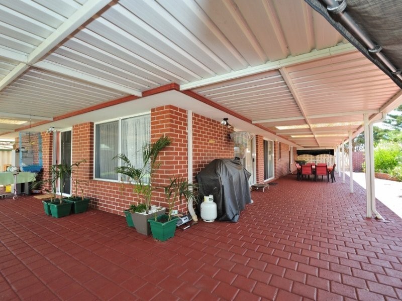 6 Taiof Close, Secret Harbour WA 6173