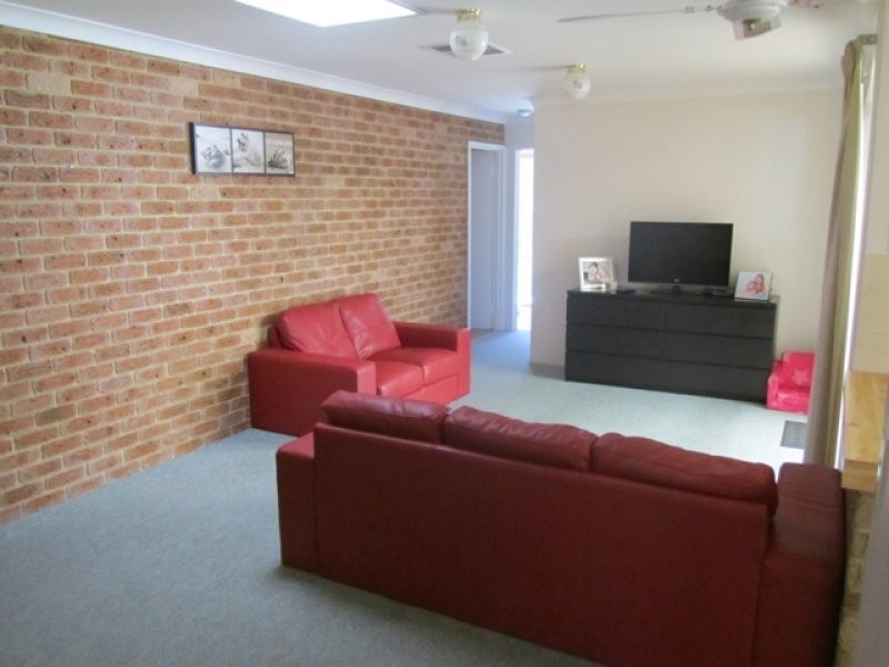 9 Tristram Gardens, Parmelia WA 6167