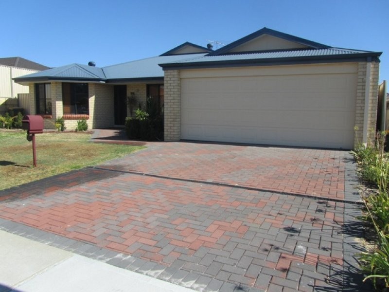 21 Koomba Rise, Bertram WA 6167
