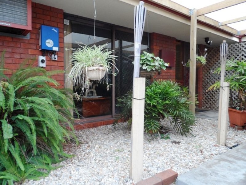 8 Seagate Street, Safety Bay WA 6169