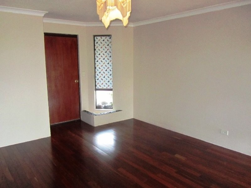 20 Riley Place, Leda WA 6170