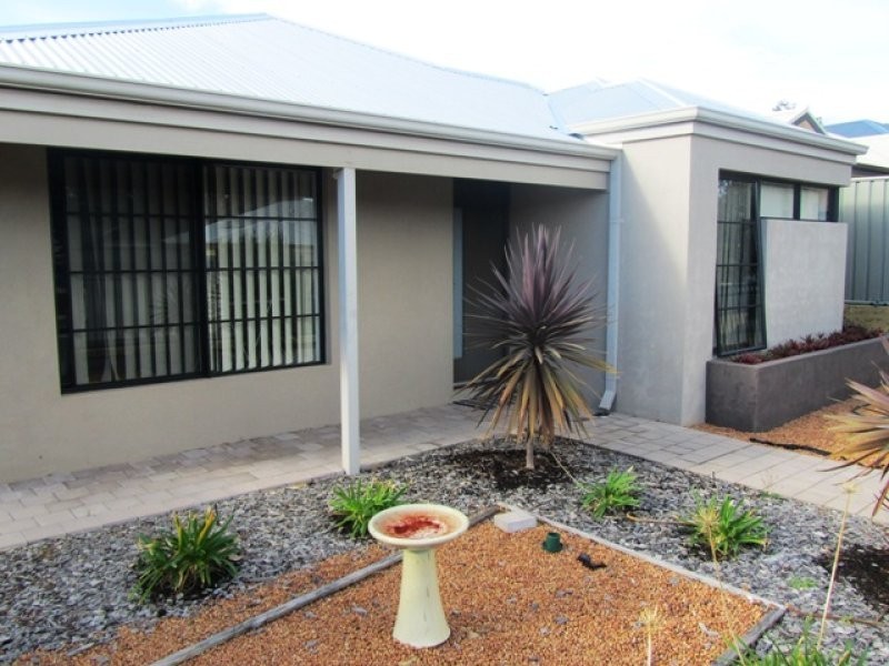 5 Pagham Court, Wellard WA 6170