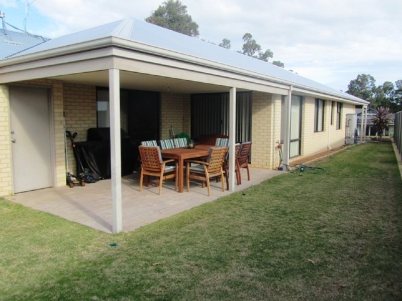 5 Pagham Court, Wellard WA 6170