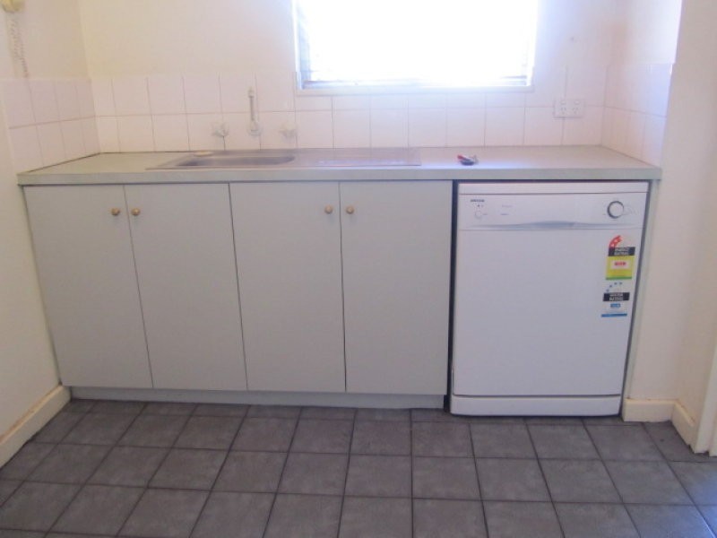 15,27 Partridge Street, Orelia WA 6167