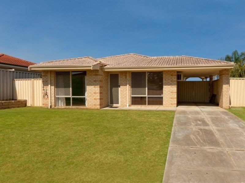 32 McNairn Cross, Leda WA 6170