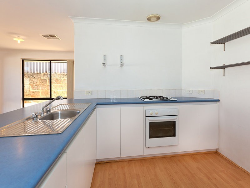 15 Liddington Rise, Leda WA 6170