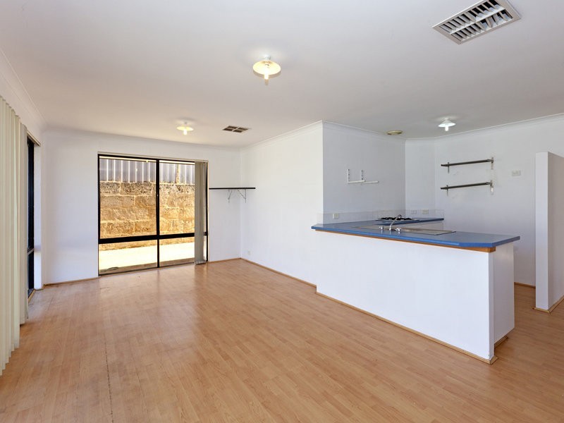 15 Liddington Rise, Leda WA 6170