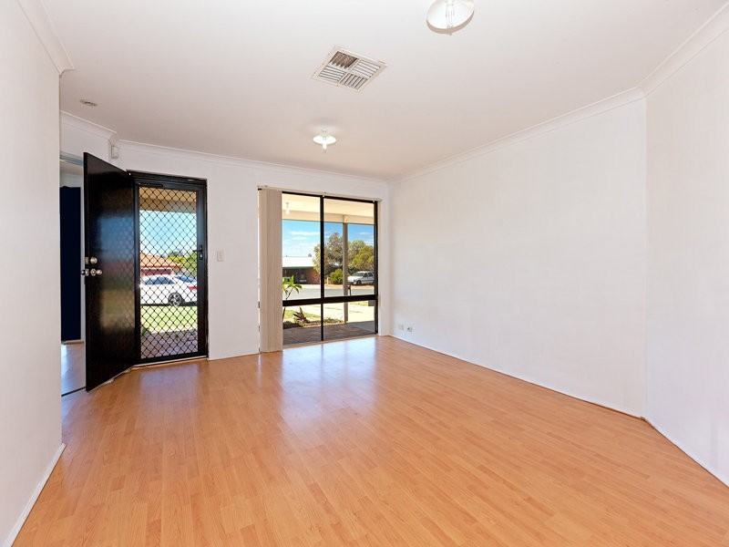 15 Liddington Rise, Leda WA 6170