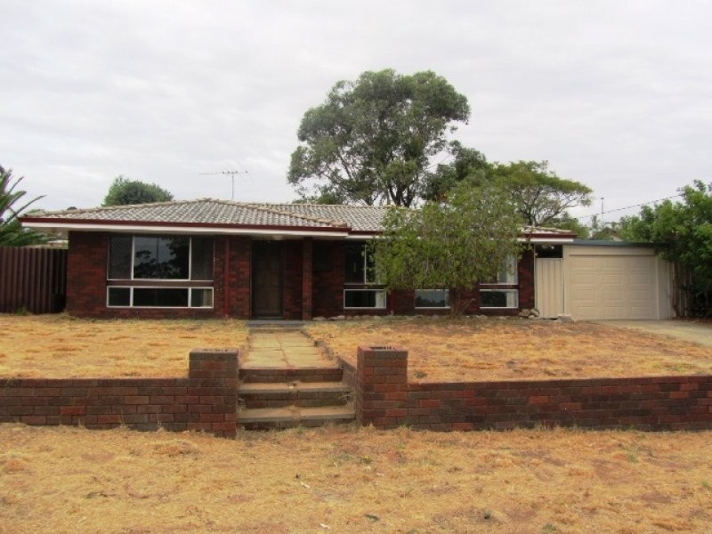 20 Tanson Road, Parmelia WA 6167