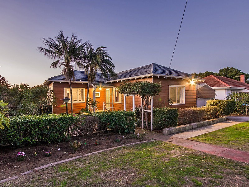 37 Summerton Road, Medina WA 6167