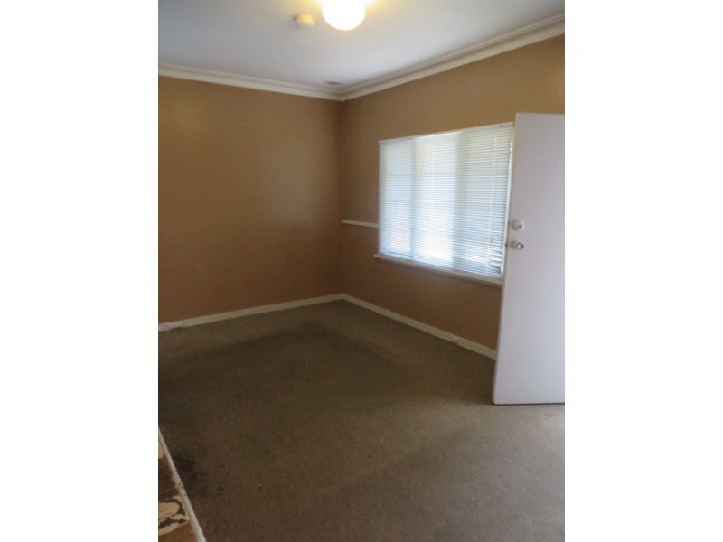 52 Brownell Crescent, Medina WA 6167