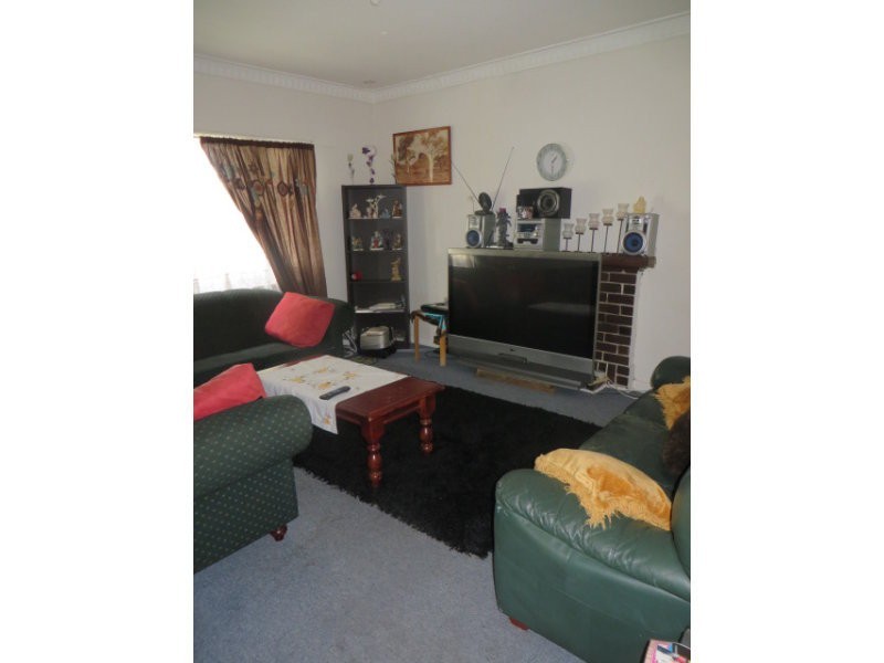 54 Medina Avenue, Medina WA 6167