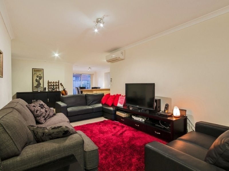 7/55 Moreton Crescent, Warnbro WA 6169