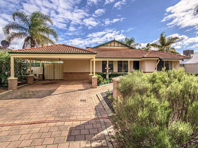 76 Nottingham Parkway, Orelia WA 6167
