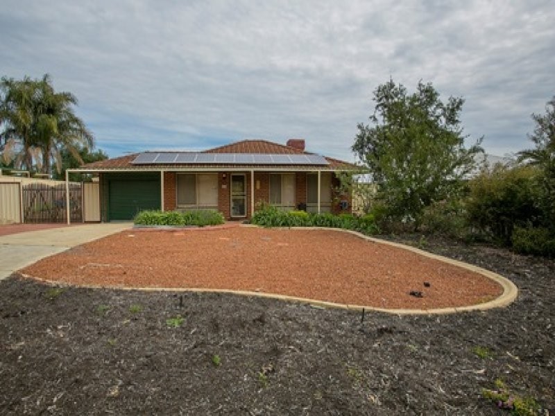 22 Hampshire Gardens, Parmelia WA 6167