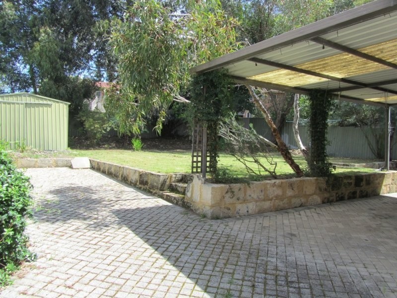 106 Calista Avenue, Calista WA 6167