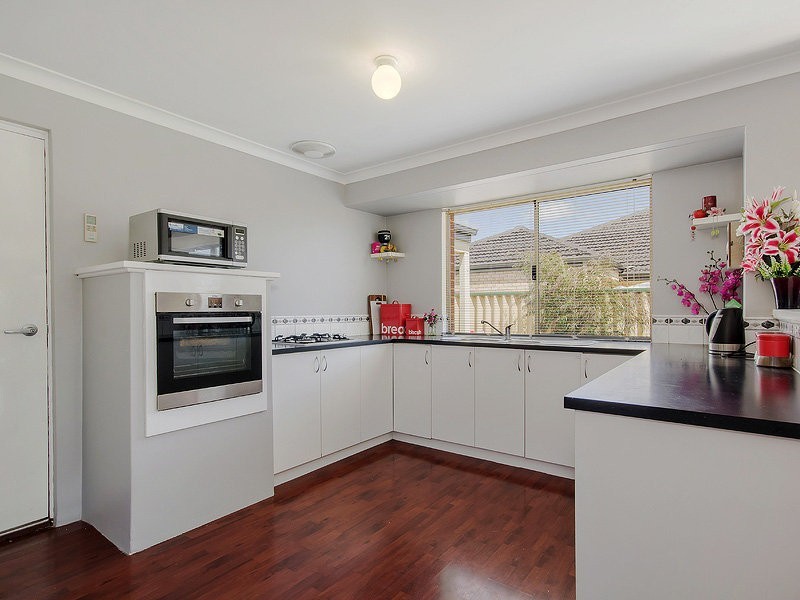 17 Minstrell Road, Bertram WA 6167