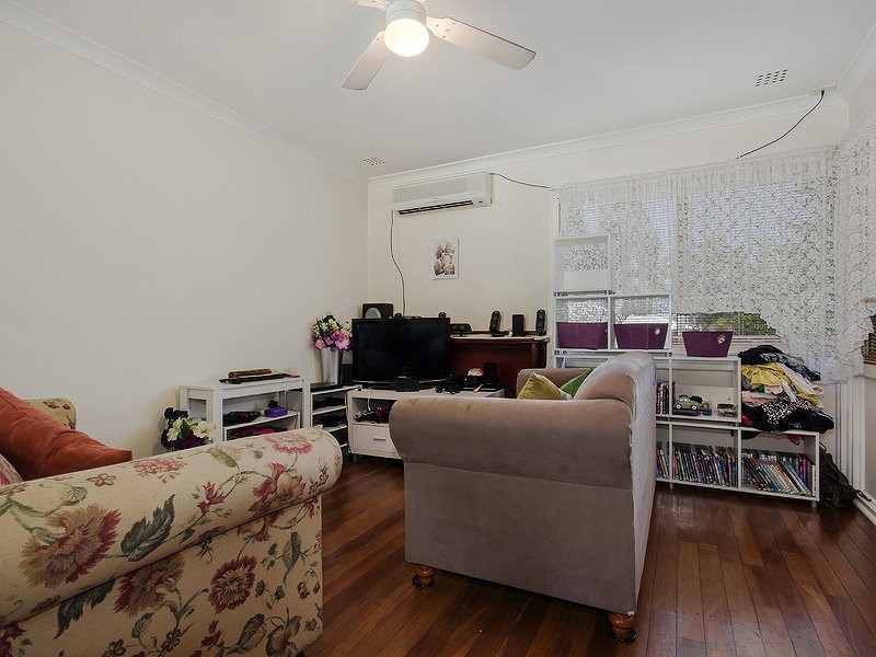 29 Gawler Way, Calista WA 6167