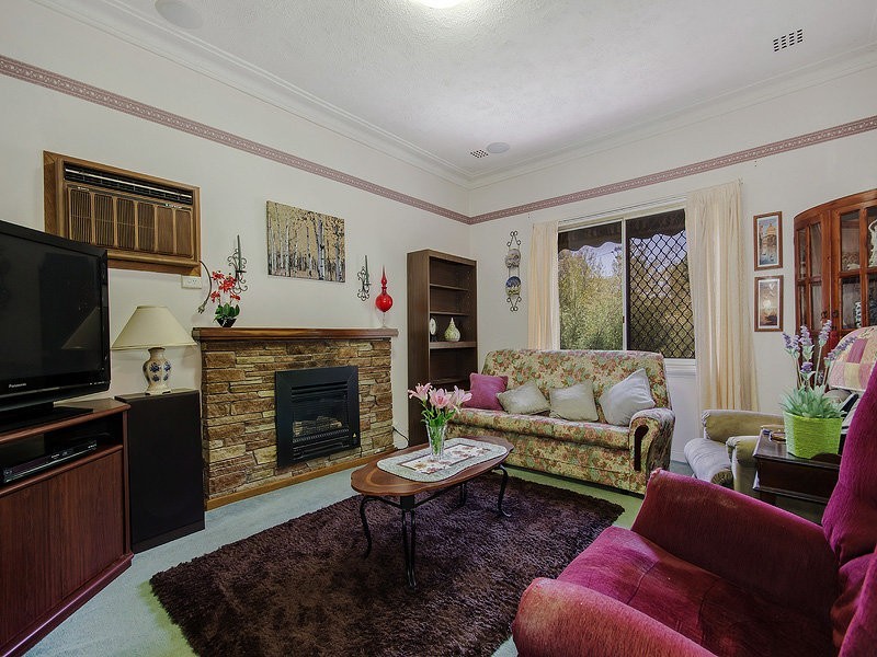 47 Medina Avenue, Medina WA 6167