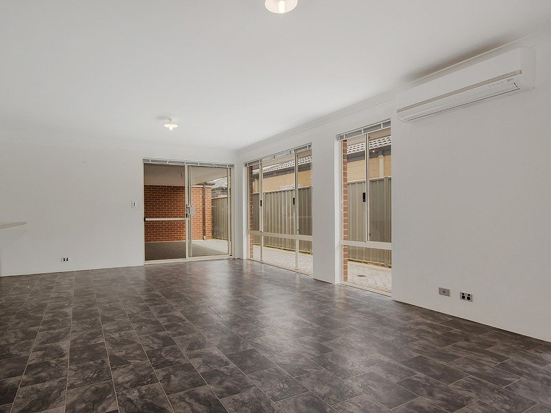 164 Lambeth Circle, Wellard WA 6170