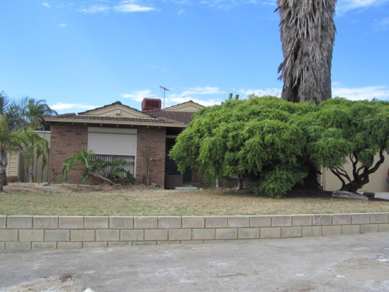 11 Hume Court, Parmelia WA 6167