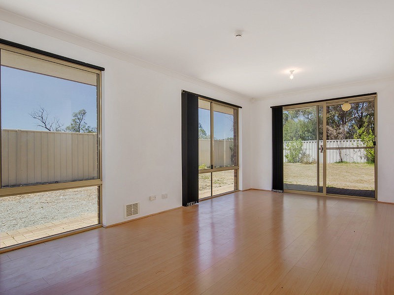 133 Challenger Avenue, Parmelia WA 6167