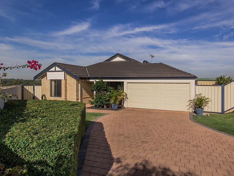 19 Brookeby Heights, Leda WA 6170