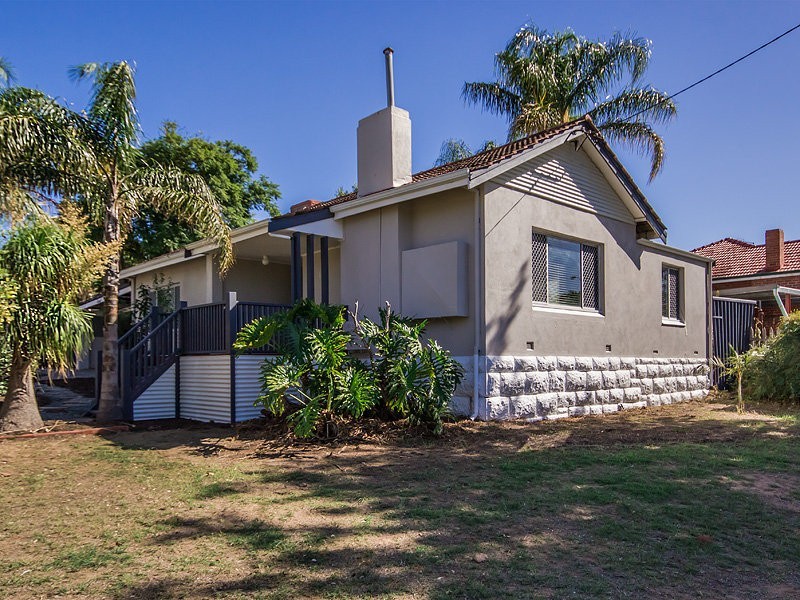 15 Walgreen Crescent, Calista WA 6167