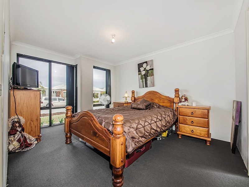 29 Dania Way, Butler WA 6036