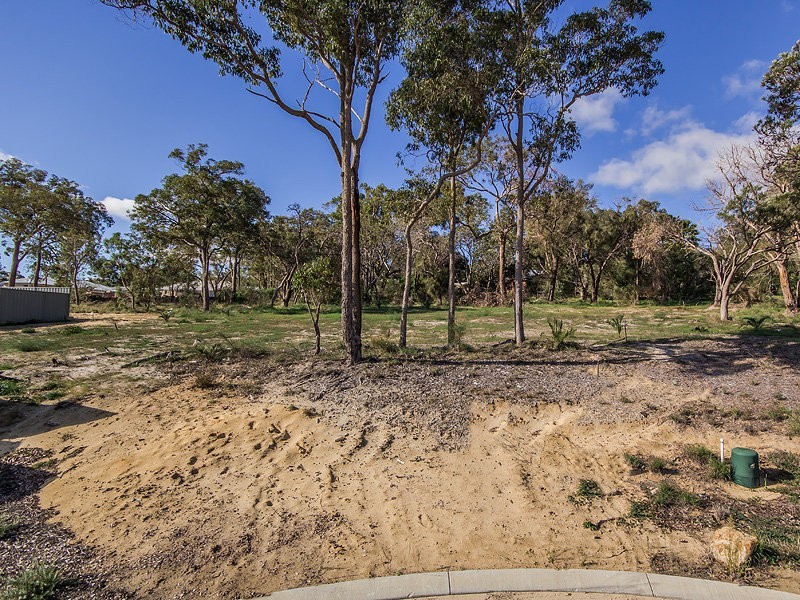 11 Melford Court, Wellard WA 6170