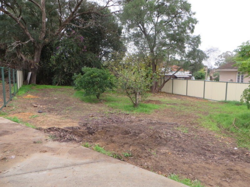 3/4 Brownell Place, Medina WA 6167