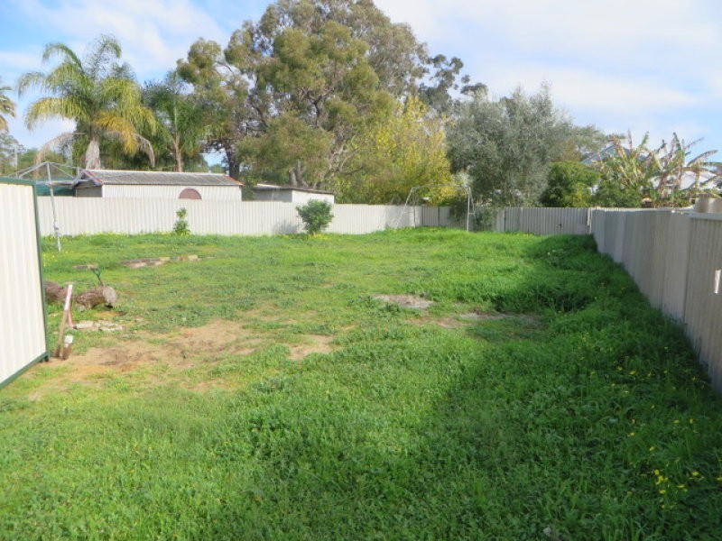 54a Medina Avenue, Medina WA 6167