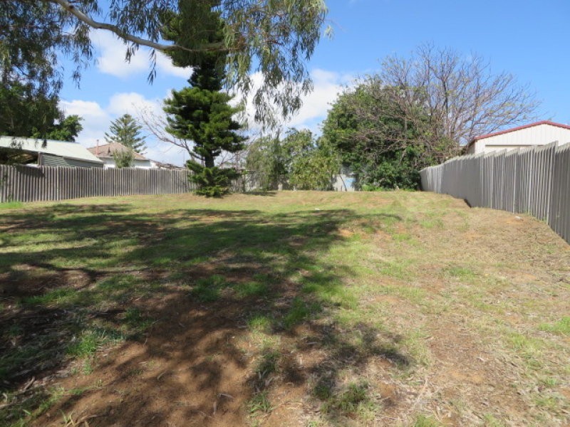 19 Hubbard Way, Medina WA 6167