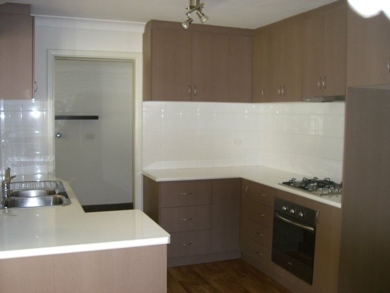 9 Kirkland Way, Parmelia WA 6167