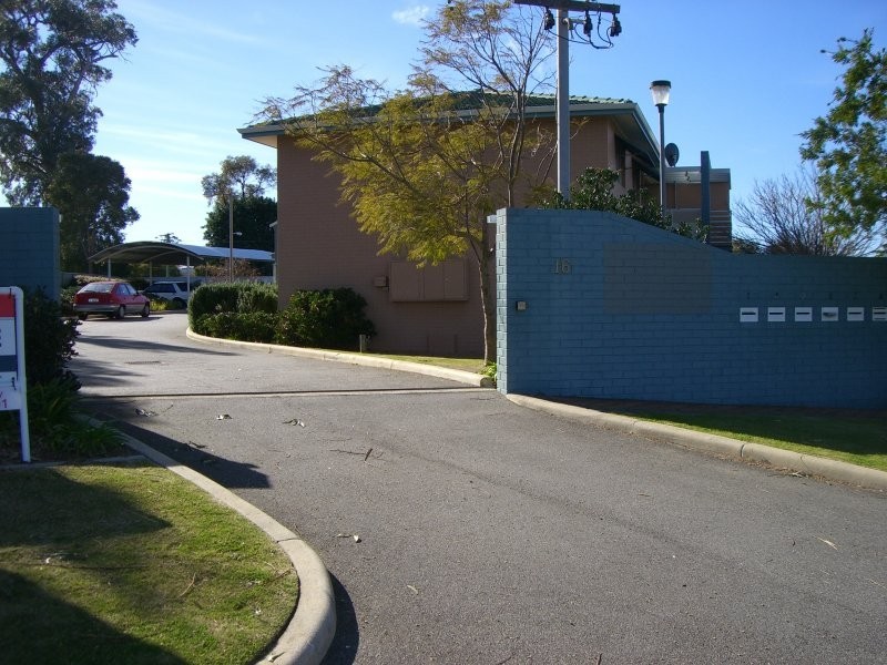 11/16 Jecks Place, Orelia WA 6167
