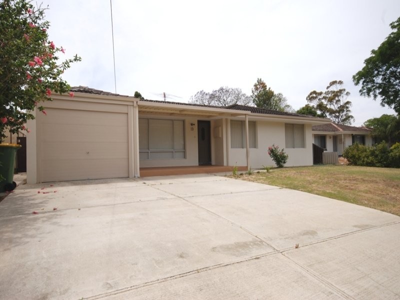 19 Reilly Street, Orelia WA 6167