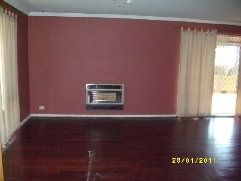 37 Adamson Road, Parmelia WA 6167
