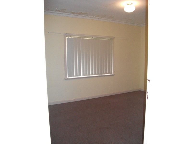 12 Kellam Way, Medina WA 6167