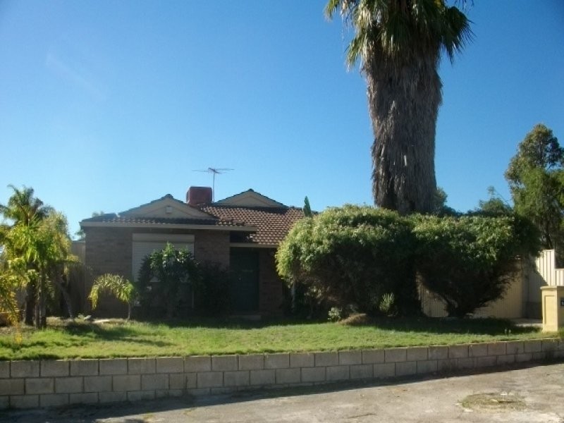 11 Hume court, Parmelia WA 6167