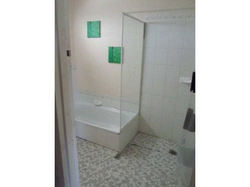 25 Coleman Road, Calista WA 6167