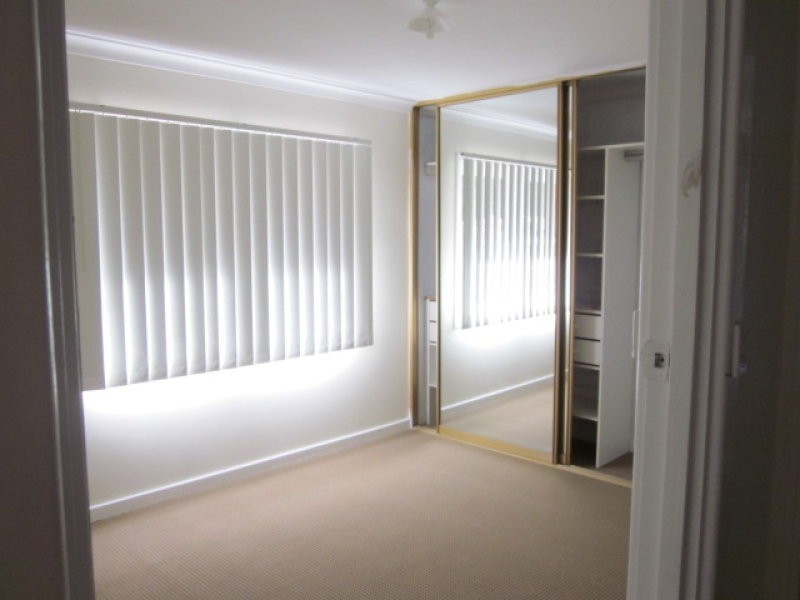 18 Crawford Road, Orelia WA 6167