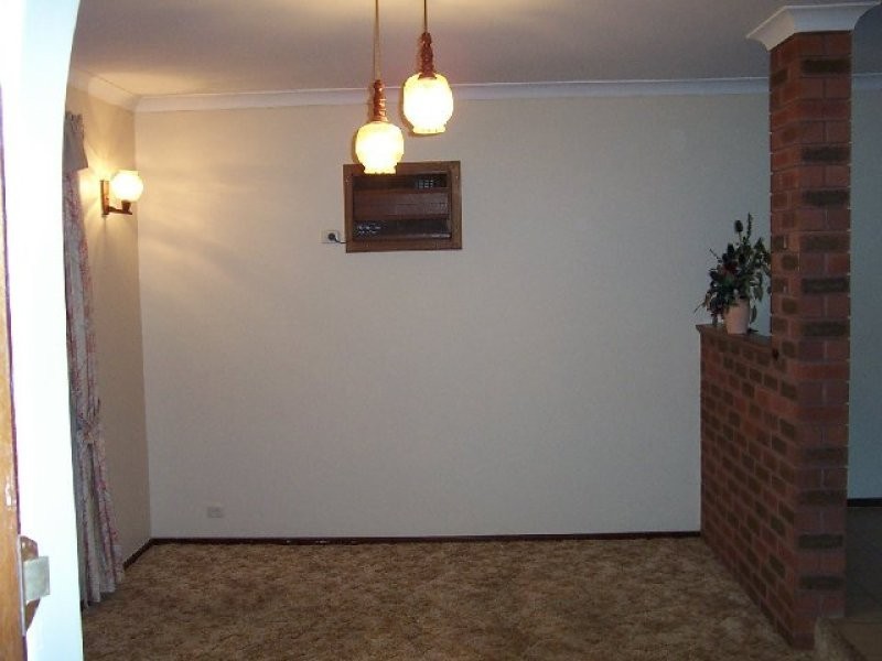 28 Bickner Way, Parmelia WA 6167