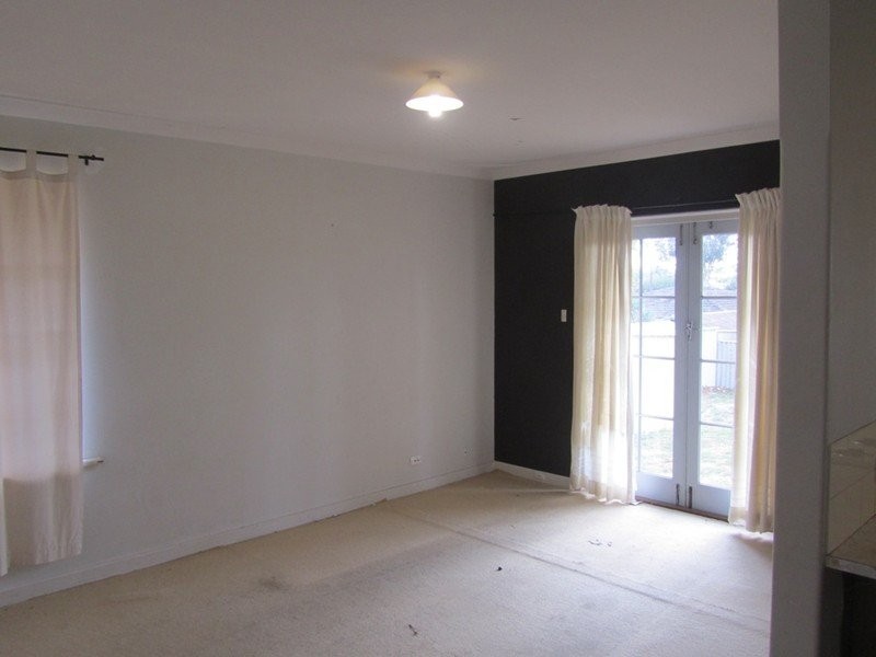 17 Mulligan Way, Orelia WA 6167