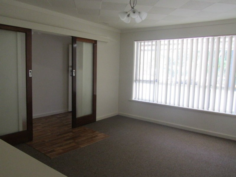 21 Nye Way, Orelia WA 6167