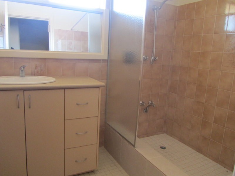 21 Nye Way, Orelia WA 6167