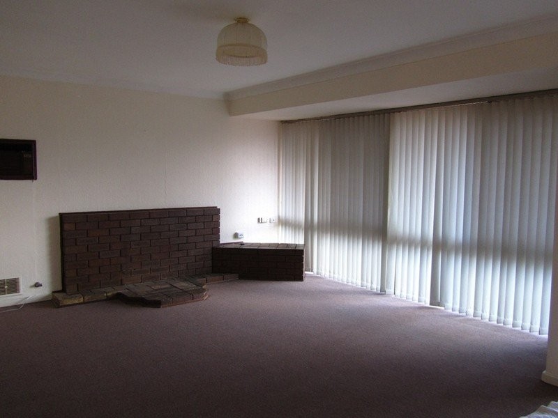 77 Calista Avenue, Calista WA 6167